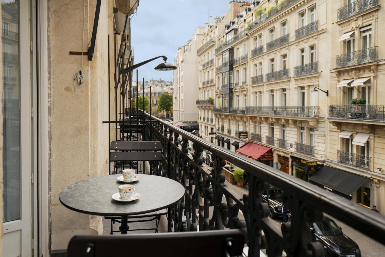 Hotel Vestay Montaigne Paris