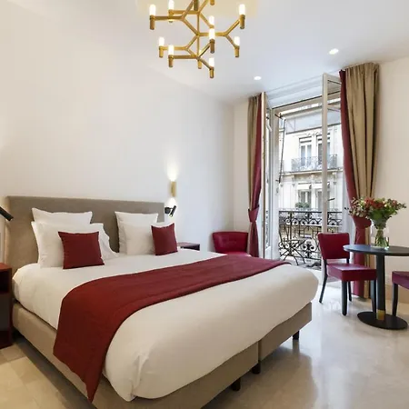 Vestay Montaigne Parigi